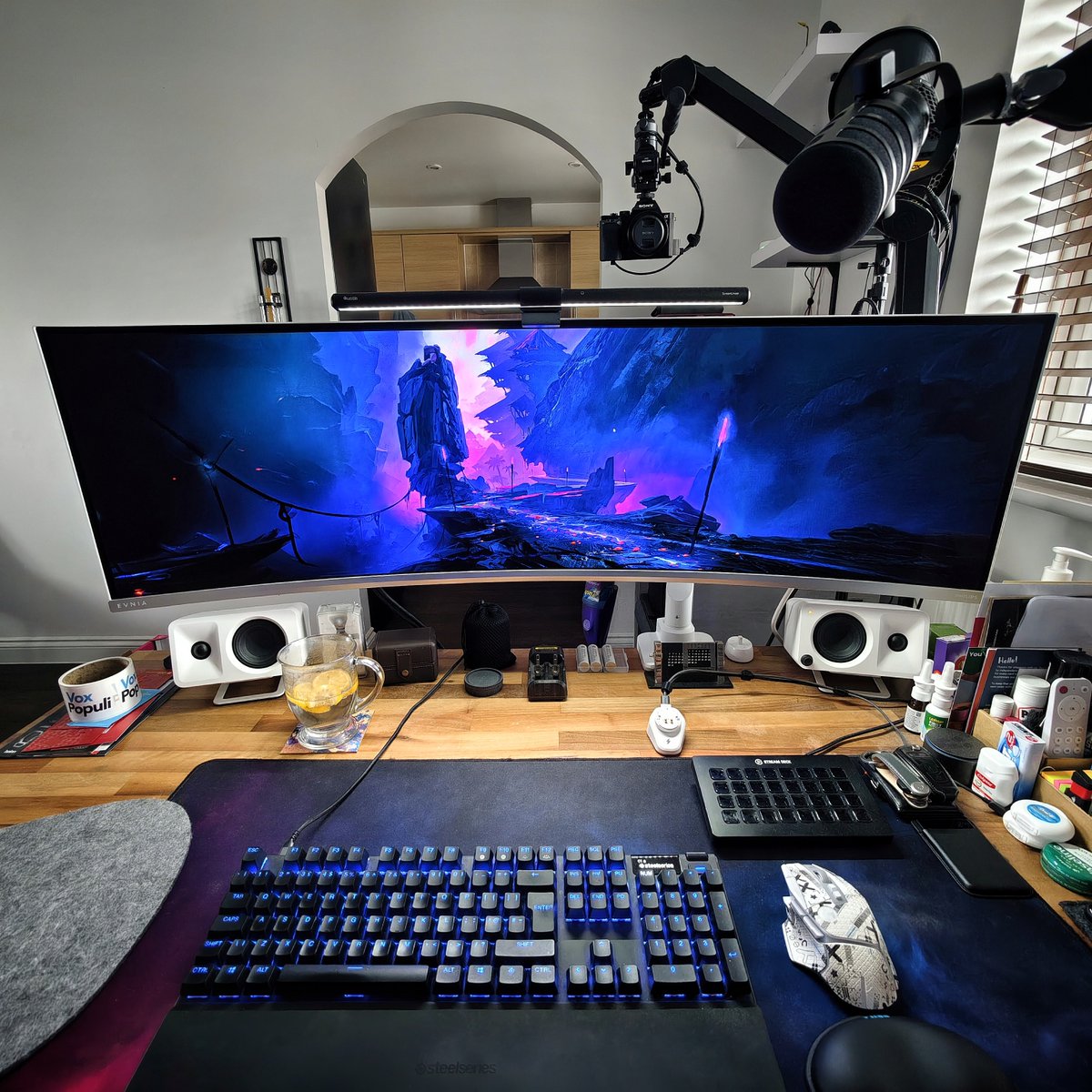 Build Own Rig @Landeur @Sargon_of_Akkad I like building my own rigs.