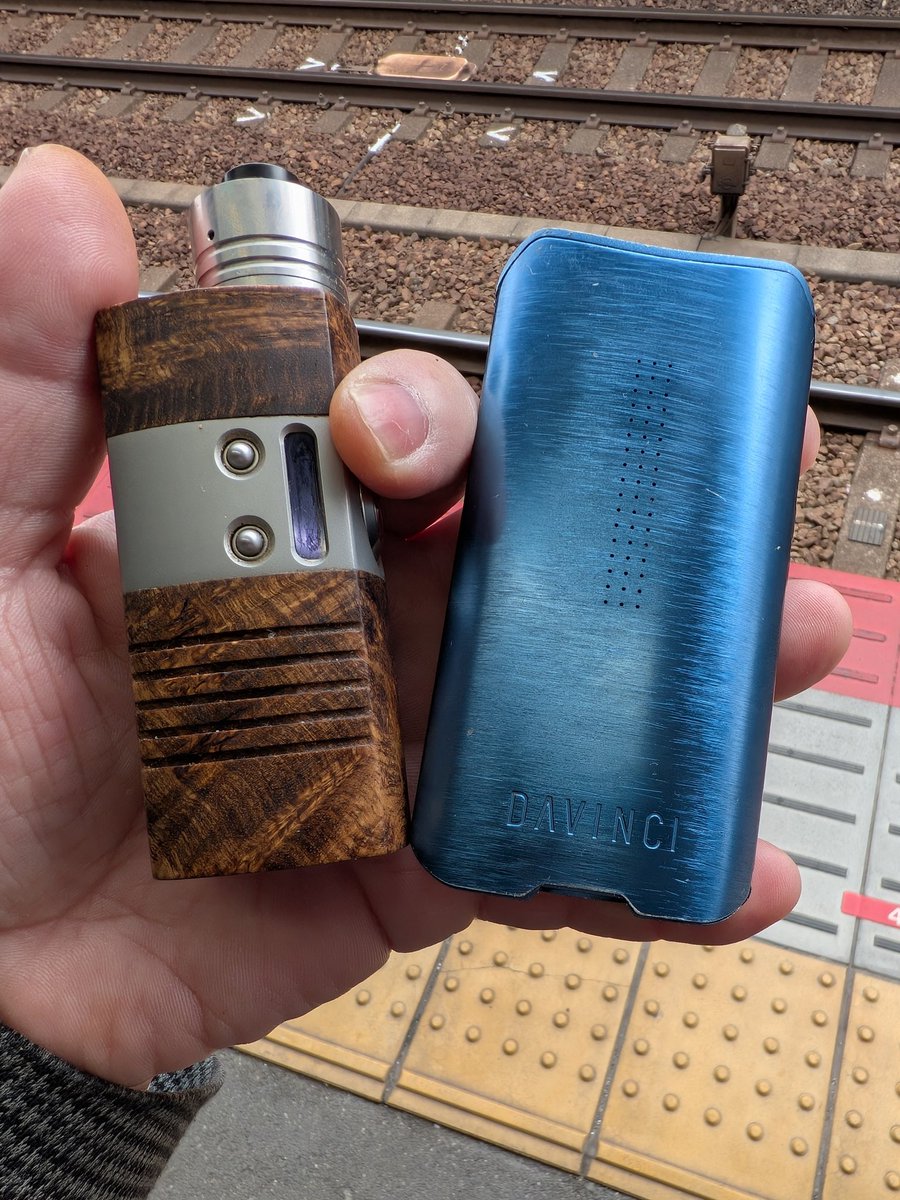 arai3539's tweet image. 家族四人でお腹いっぱいになるまで飲み食いして7000円いかないサイゼリヤは社会に貢献していると思います。
#vape #vaporizer #loudcloudmods #davincivaporizer