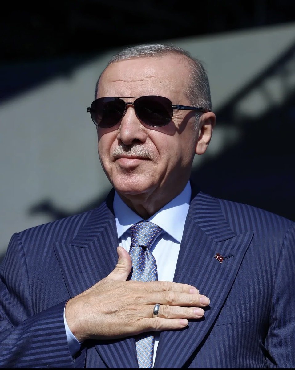 MustafaEmrARSLN's tweet photo. Doğru yolu arayanları, saadete ulaştıran yollara kavuştururuz.
Ankebut 69

Şükür…

 #NiceYıllaraReis https://t.co/SzbtFB3Nh6