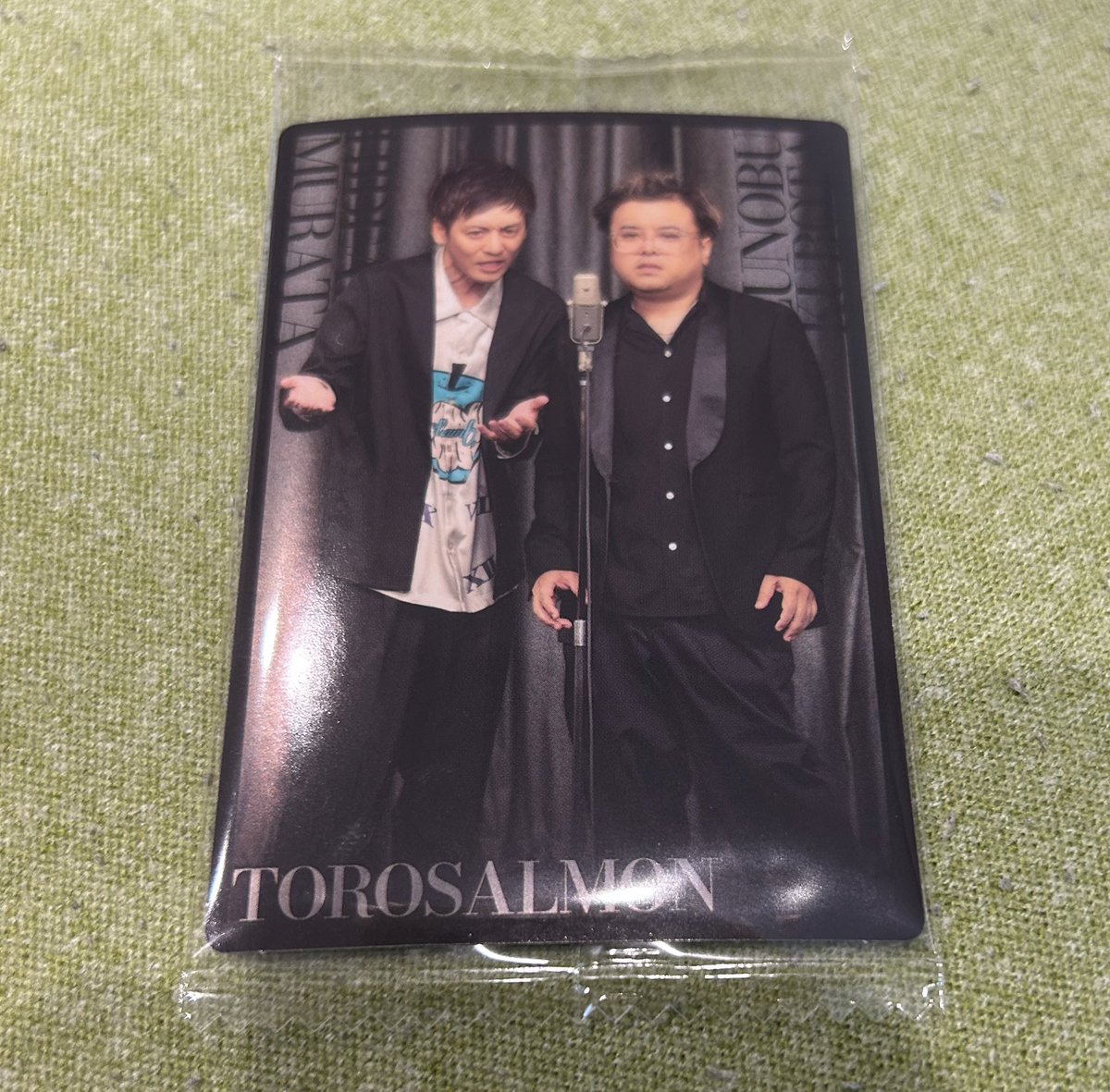 とろサーモンだ！！！🙌 サイン入りも当たれー！！！ #よしもと漫才