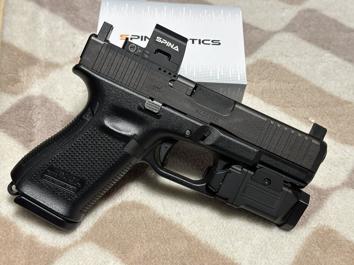 SPINA OPTICS NEX-Xが着弾！！

密閉型ドットサイト
7075アルミニウム
IPX7
3MOA
で約25000円
なかなか良いと思う☺️