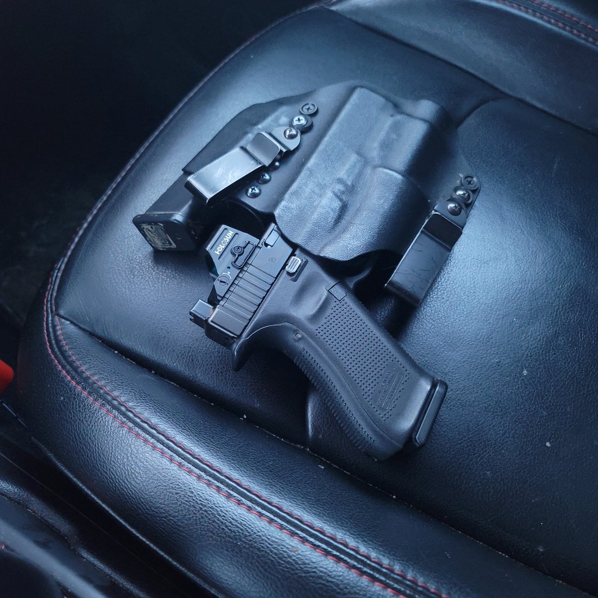 EDC76239 tweet media