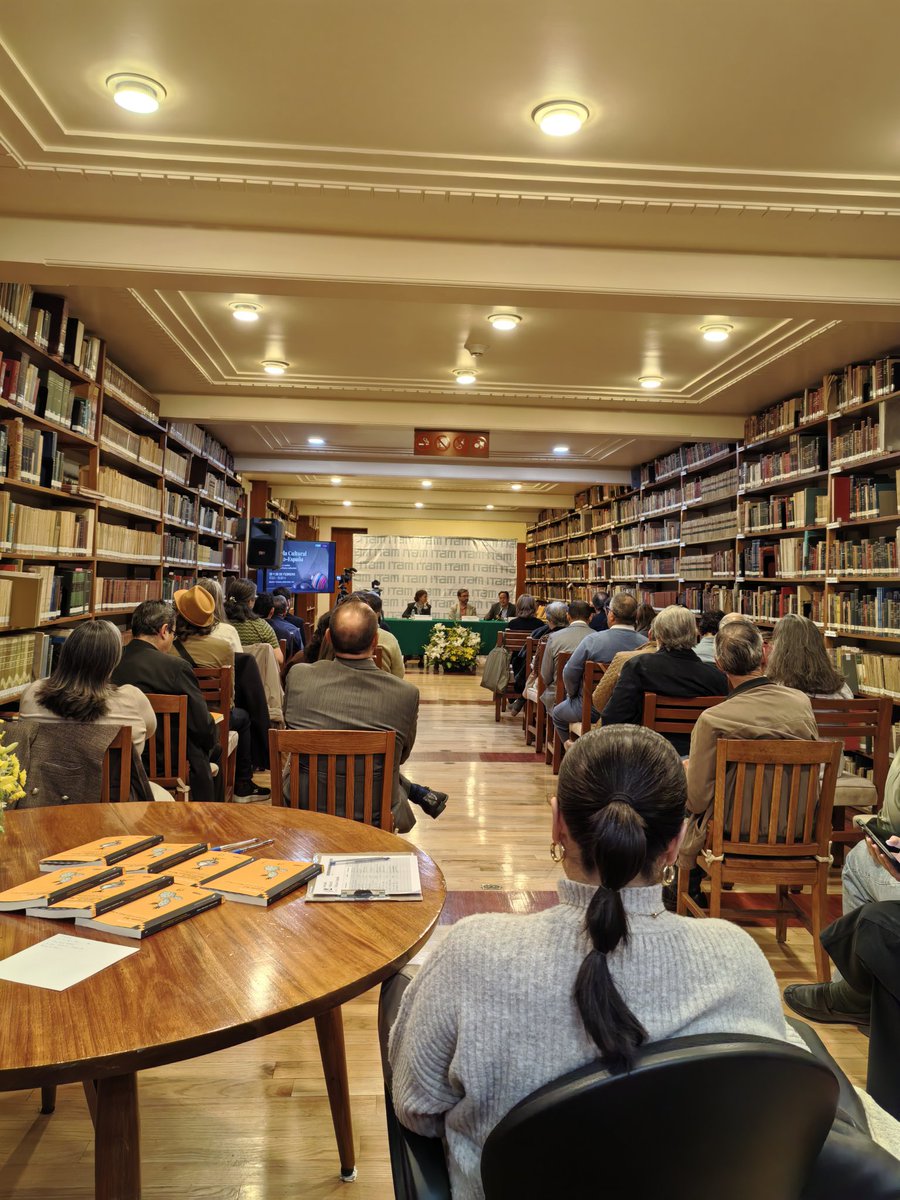 C.C. Manuel Gómez Morin tweet media