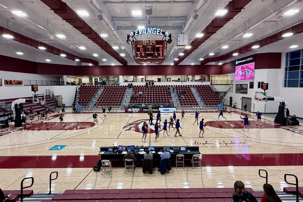 Tyler Henry tweet media