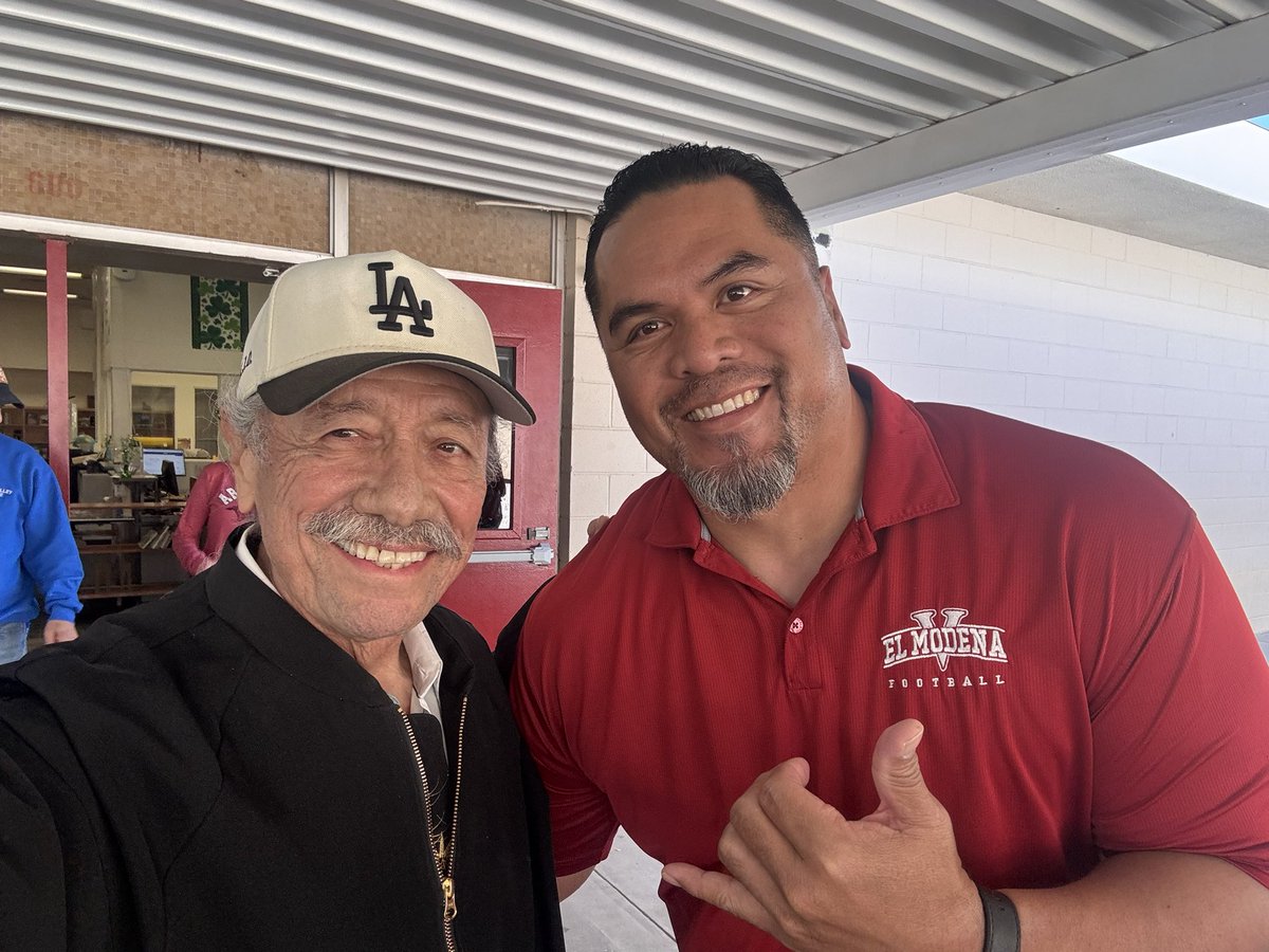 Coach Steve Tafua tweet media