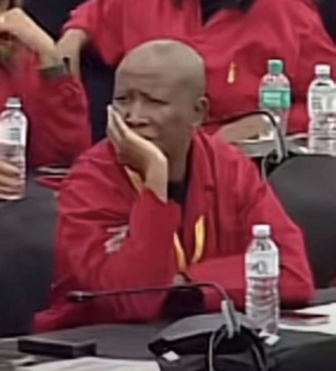 lebommh's tweet photo. @Musa_Khawula Malema On Musa https://t.co/Gsn1hrFDbn