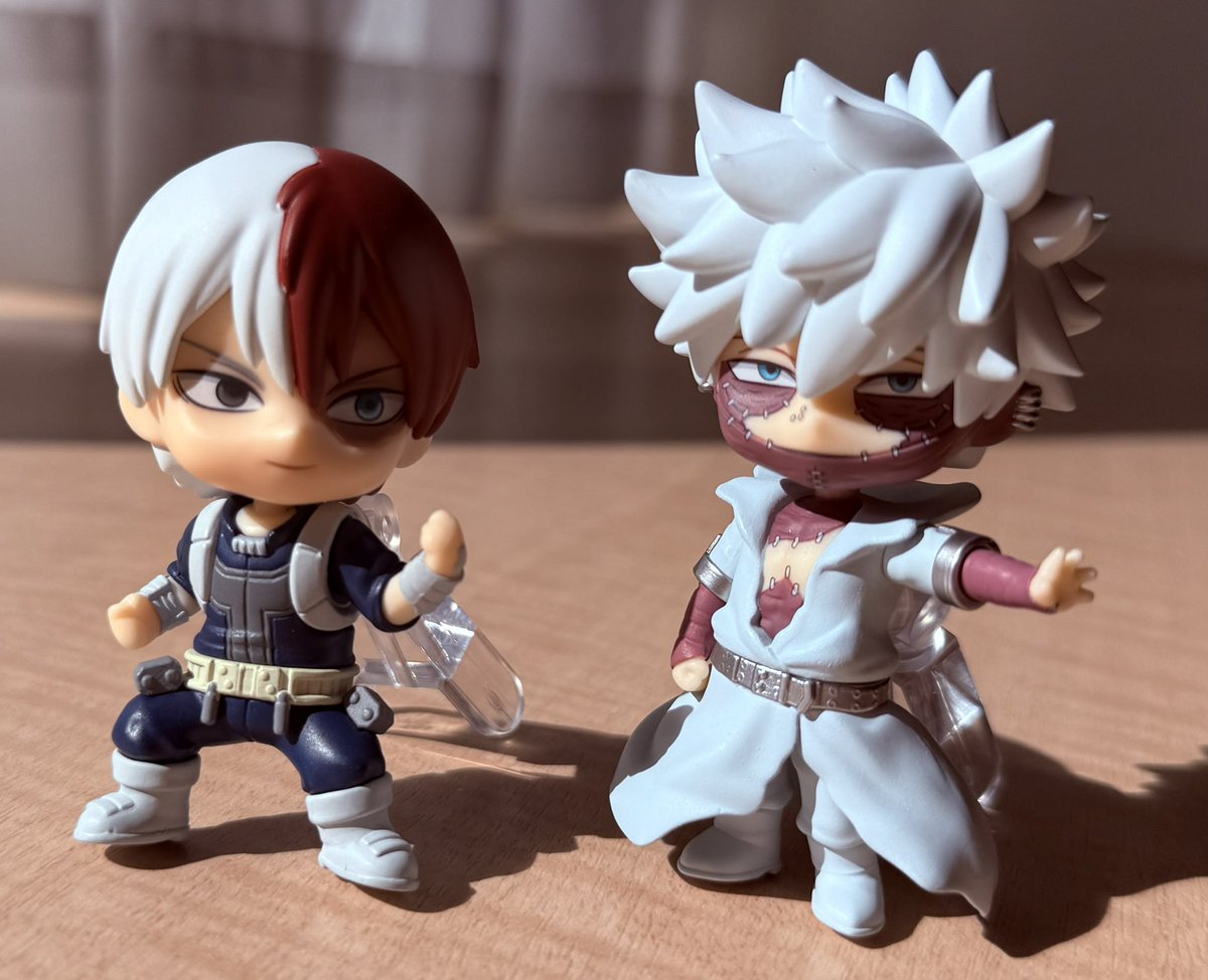 Post by Nao🔥 on X: 荼毘vs焦凍✨