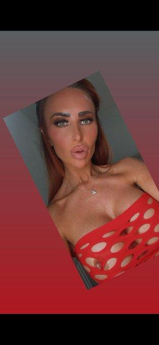 Lilymay218968's tweet photo. #Phonewank #naughtyfacetime #videocall #thursdaymood £5 per minute tell me what you want x
Wank your dirty hard cocks over me in the mornings xxx https://t.co/JSu0Jad2XJ https://t.co/7ZLQTEeqd4