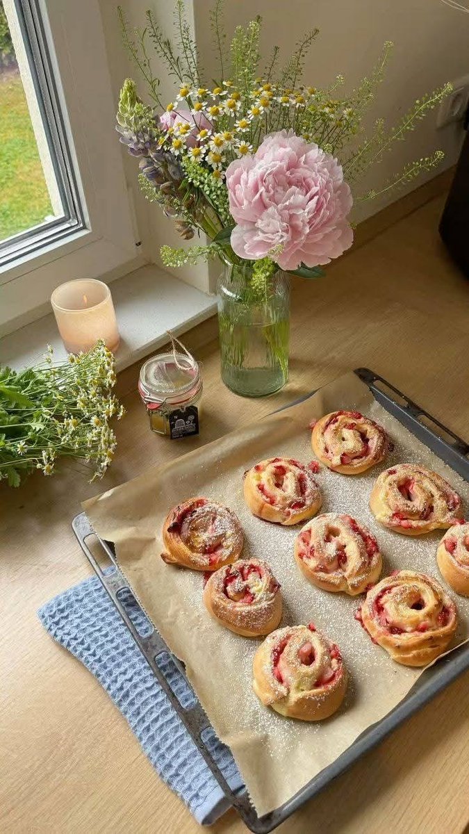 stella 🕊️ tweet media