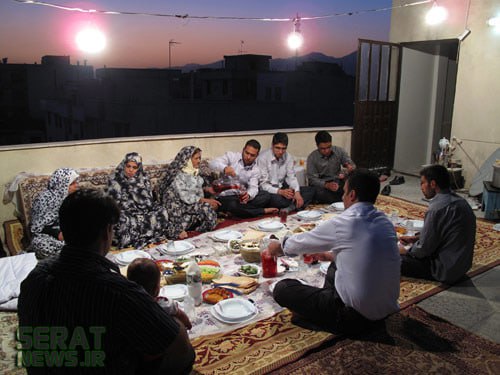 baranaac's tweet photo. این سنت الهی که ریشه در تعالیم دینی دارد، با تشویق به افطاری ساده، به ما می‌آموزد که ارزش اصلی غذا در گران‌قیمت بودن آن نیست، بلکه در پاکی و شکرگزاری است.
  #افطار_ساده 
#بجنورد_همدل https://t.co/SHKAPFNrwD