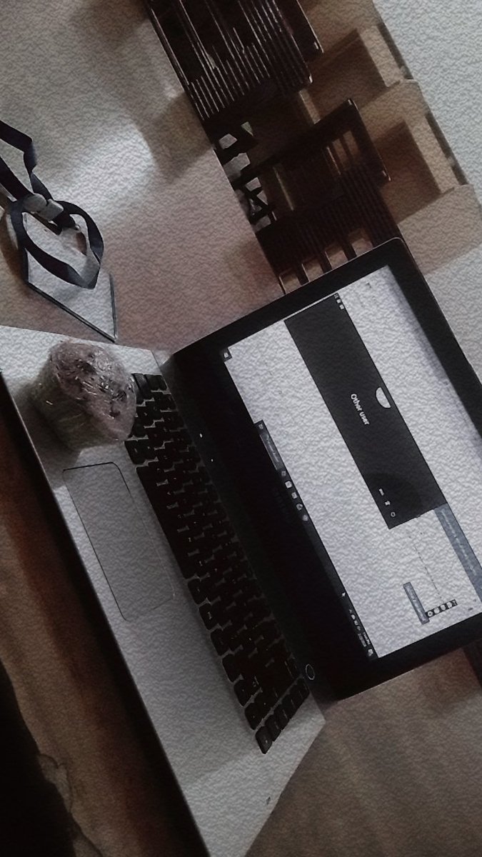 AbdulRehma59653's tweet photo. Ramadan vibes coding goals 😉! Wrapping up projects and wrapping around blessings 🌙✨
#RamadanMode #Productivity #WorkspaceGoals https://t.co/dv8IOgSh3q