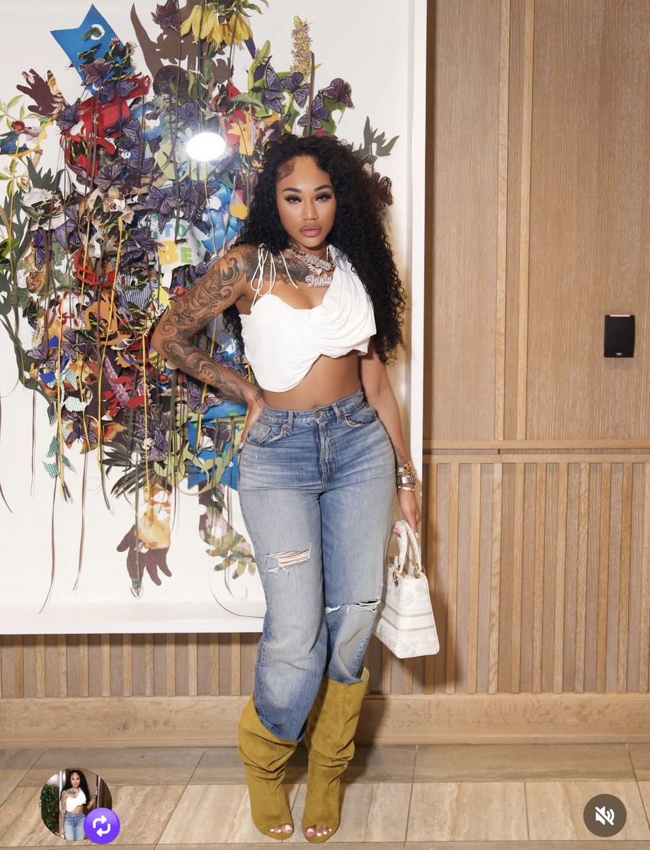 rosephams's tweet image. The one &amp;amp; only  Jania Meshell 👑😍 the girl that has nba youngboy going crazy js doing shit, we have ta laugh