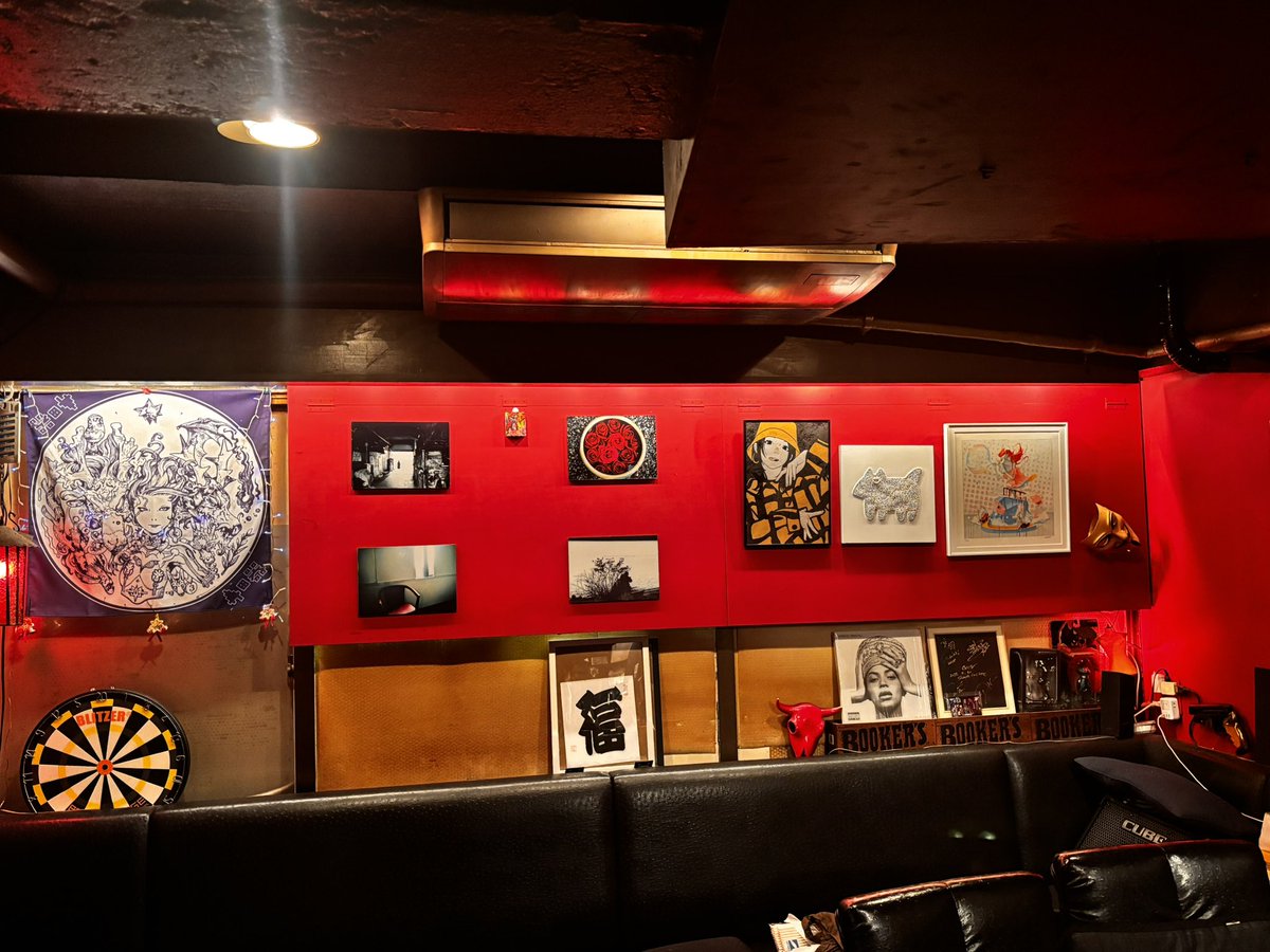 travistaka3ma's tweet photo. 2026年2月25日  水よう日
TAKA's Bar Travis Openいたしました。皆さまのお越しをお待ちしており〼寒いけど恵みの雨！@Narcolepsy1999さんの作品が新しく仲間になりました‼︎ https://t.co/tCjS2OqRXR