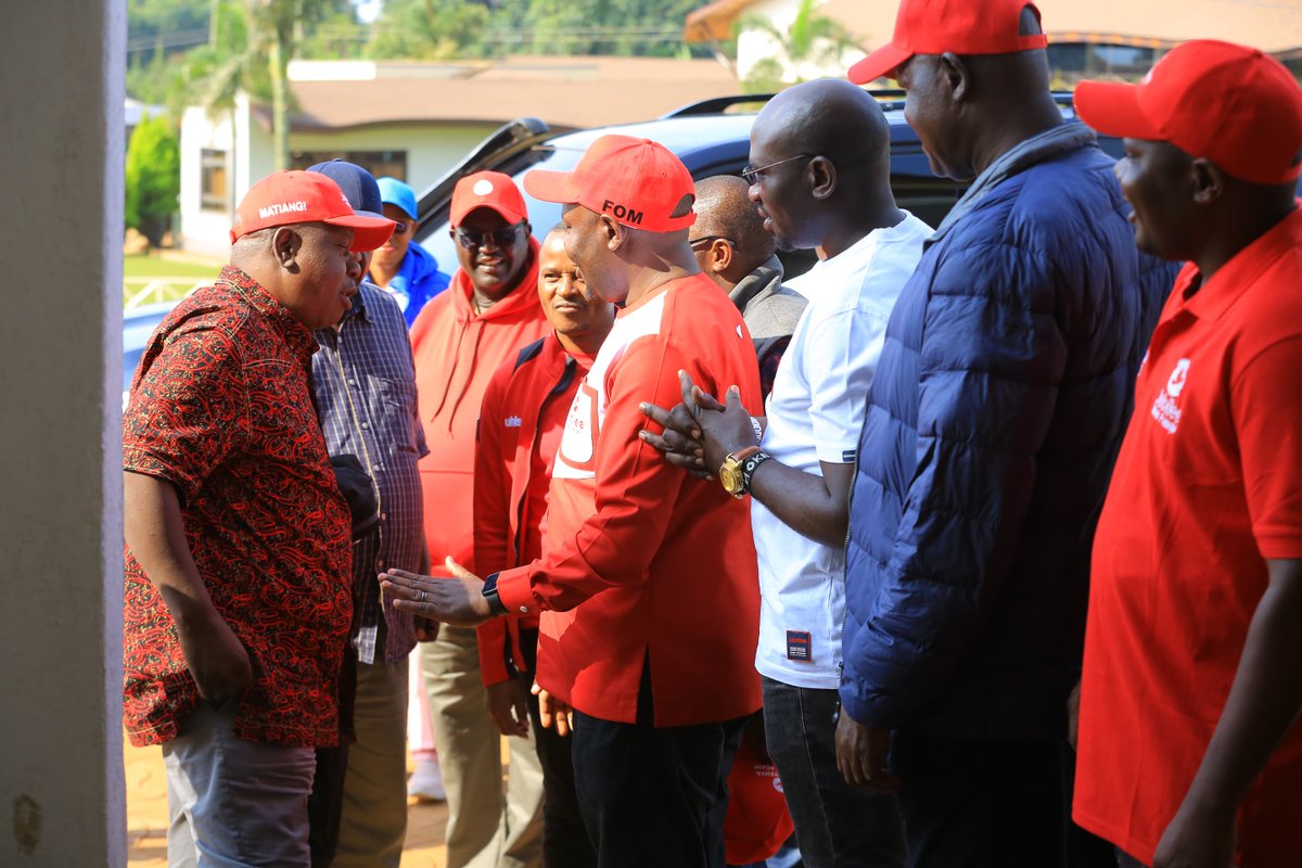 drondari's tweet photo. Judging by the mood on the ground from the just ended visit,the Gusii pple have 1 resolve. As the incoming governor KISII COUNTY, I have a clear plan to bring our county back on track.Together with brother @RealMatiangi and other opposition partners, Kenya will be a better place! https://t.co/KGXwzJfb7C