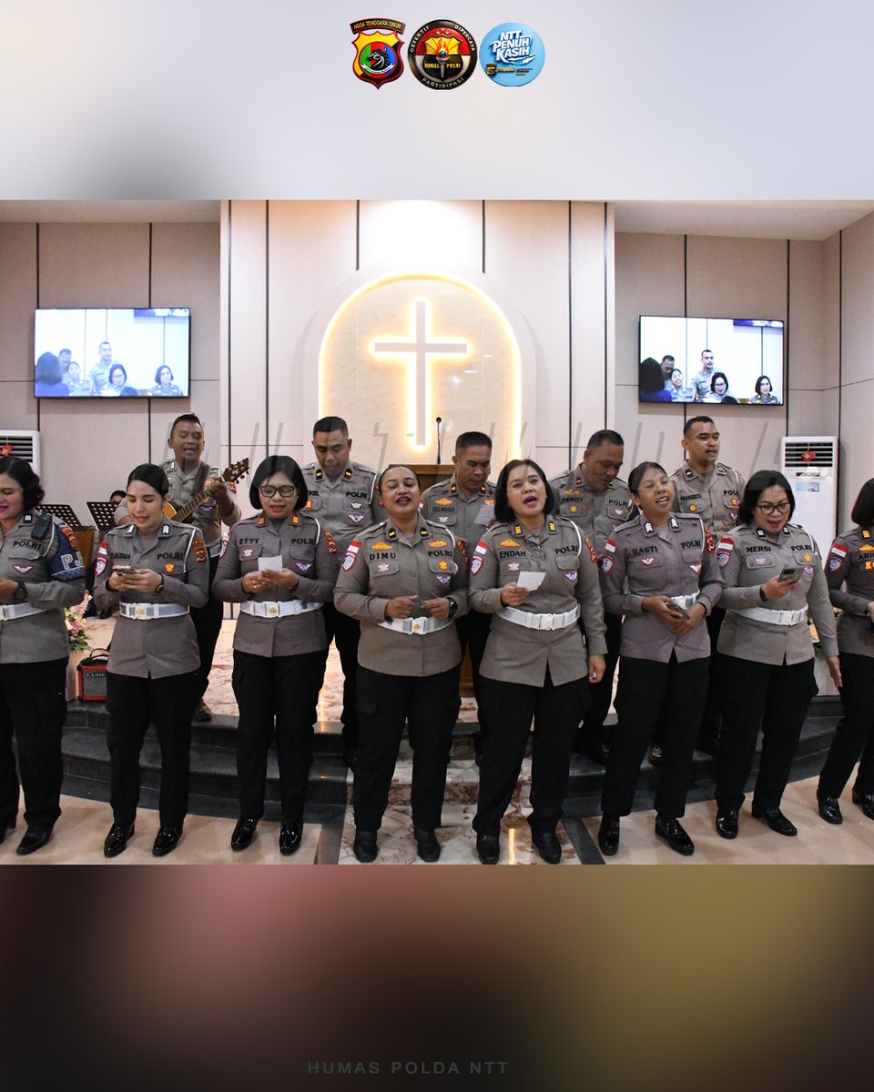 humas_polda_ntt's tweet photo. Sobat Humas Polri
.
.
.
Dalam rangka pembinaan rohani dan mental personel, Polda Nusa Tenggara Timur melaksanakan Ibadah Bina Rohani dan Mental (Binrohtal) di Gereja Oikumene Polda NTT.
#Binrohtal
#IbadahOikumene
#PoldaNTT
#PembinaanRohani
#PolriBeriman
#PolriHumanis https://t.co/vaiT4q50wr