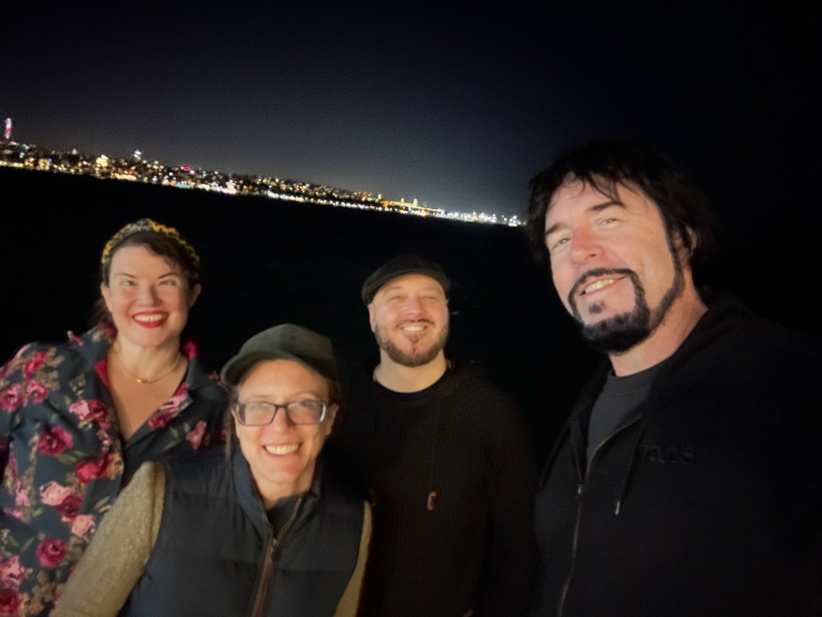 Tom Taylor tweet media