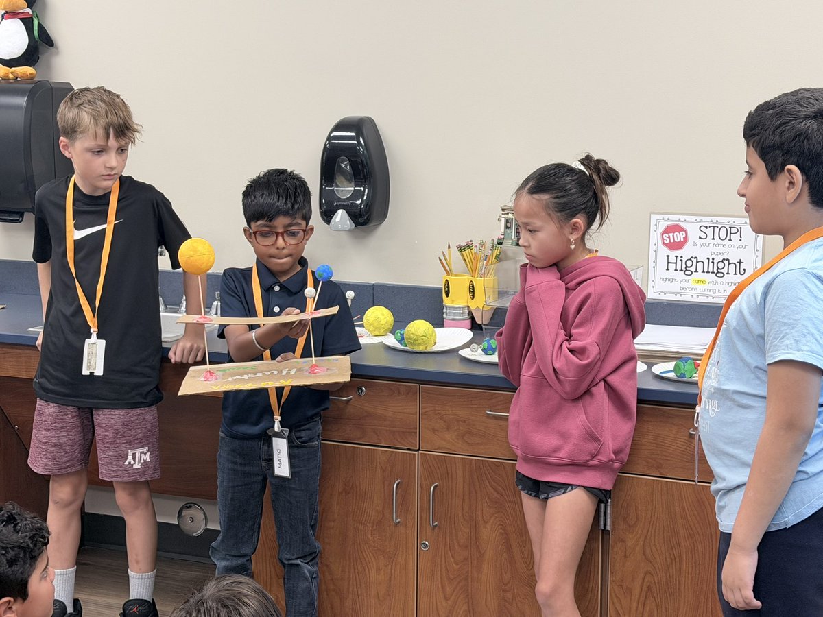 Leah Saintes-Martinez M.Ed. tweet media