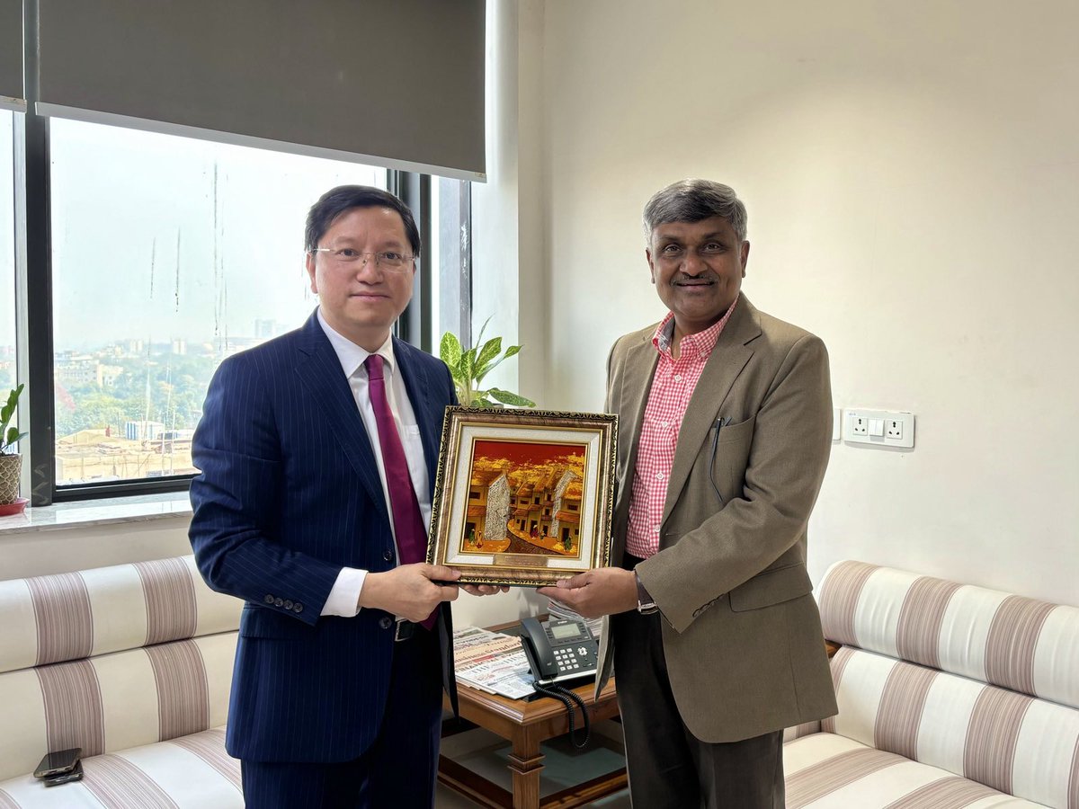 Viet Nam Embassy in the Republic of India tweet media