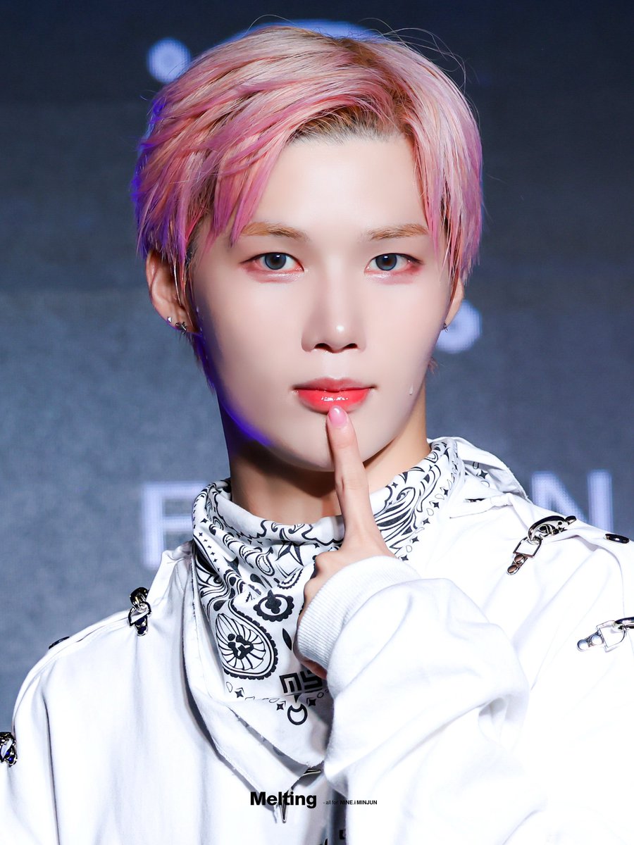 0226MINJUN's tweet photo. ︎𝗛𝗔𝗣𝗣𝗬 𝗠𝗜𝗡𝗝𝗨𝗡 𝗗𝗔𝗬︎ 🤍

#냥냥쭈니의생일_추키팡키냥
#NINEi #나인아이 #ナインアイ
#MINJUN #민준 #ミンジュン
#마음을여는하나의열쇠 https://t.co/YLrfOxfr2w