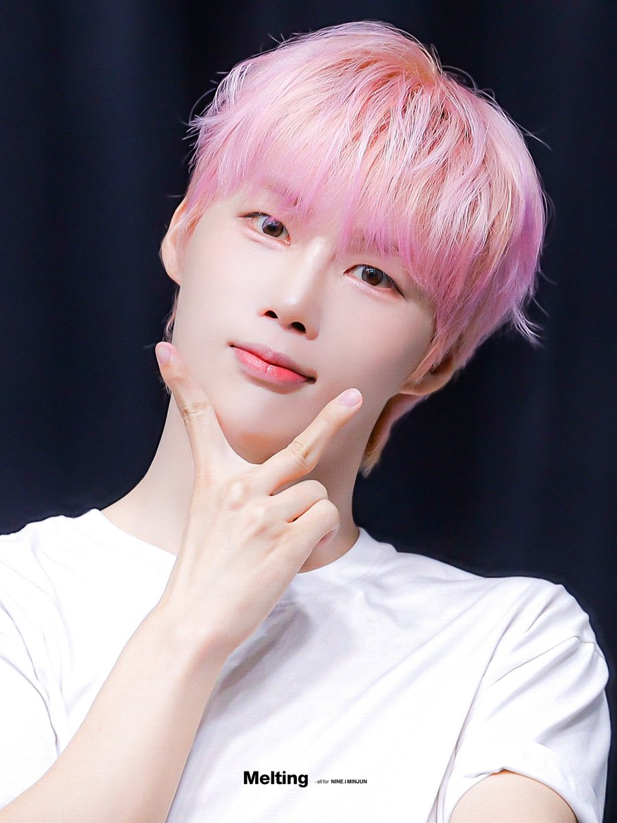 0226MINJUN's tweet photo. ︎𝗛𝗔𝗣𝗣𝗬 𝗠𝗜𝗡𝗝𝗨𝗡 𝗗𝗔𝗬︎ 🤍

#냥냥쭈니의생일_추키팡키냥
#NINEi #나인아이 #ナインアイ
#MINJUN #민준 #ミンジュン
#마음을여는하나의열쇠 https://t.co/YLrfOxfr2w