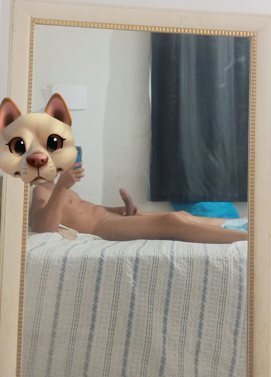 RJ_GAROTTO2's tweet photo. Fui tocar uma e o espelho estava no lugar certinho 😂😈

@SoParaDivulgar @hotboysdivulga @DivulgaPutos @Rj_garotto https://t.co/FYx5bn7f7E