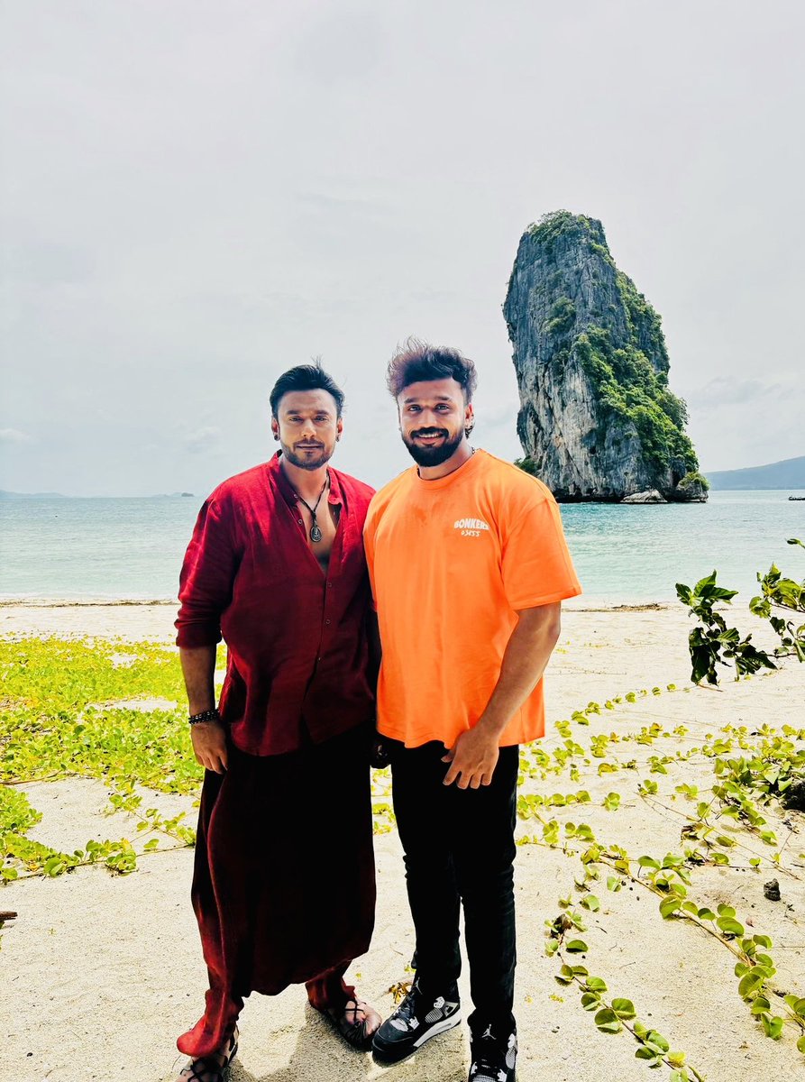 Darshan Thoogudeepa tweet media