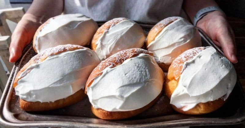 그래서 일본 학생들에게는 한국에서 유행하는 음식은 "일기일회(一期一会)"라고 얘기함. 1년 뒤엔 못 먹을 수도 있으니 유행할 때 꼭 먹어두라고. 

반대로 일본에서도 그런 일들은 흔해서 한 시대를 풍미했던 음식들(특히 디저트류)이 어디로 사라졌는지 모르겠음. 마리토쪼는 어디로 사라졌나...