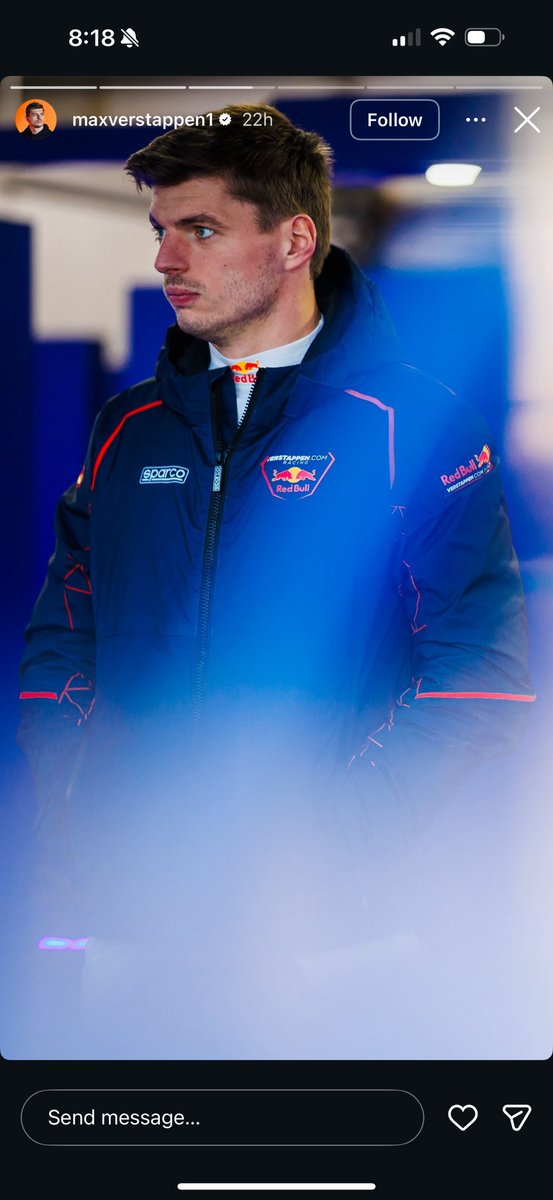 Emiya_johnzero's tweet photo. @prewittse @MV33Racing @grok I did I can’t find it. No way they don’t sell this jacket https://t.co/iaLUwkeWTE