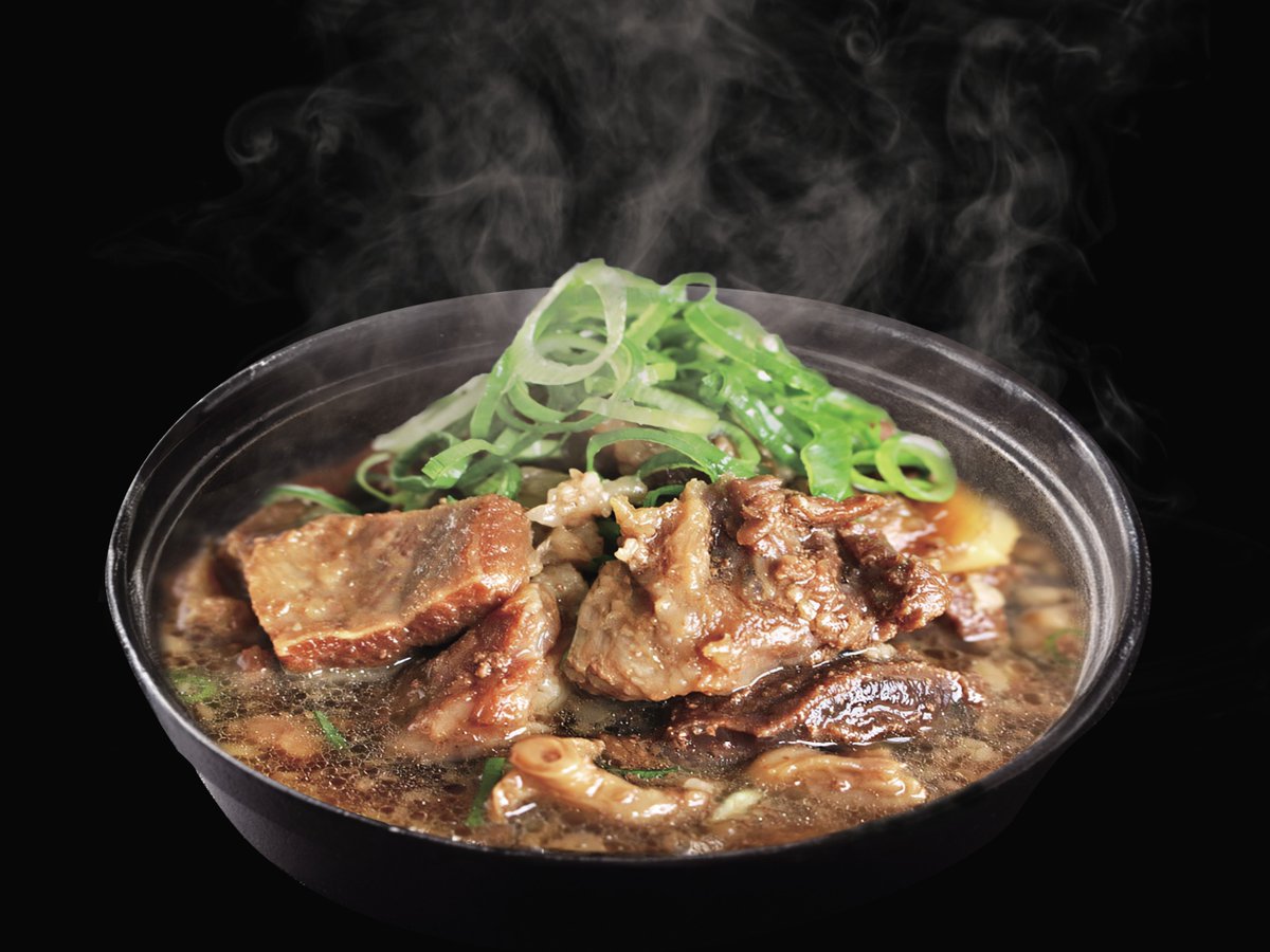 バックフードエリア(バックパレス)・1Fコンコースのご紹介》 毎試合