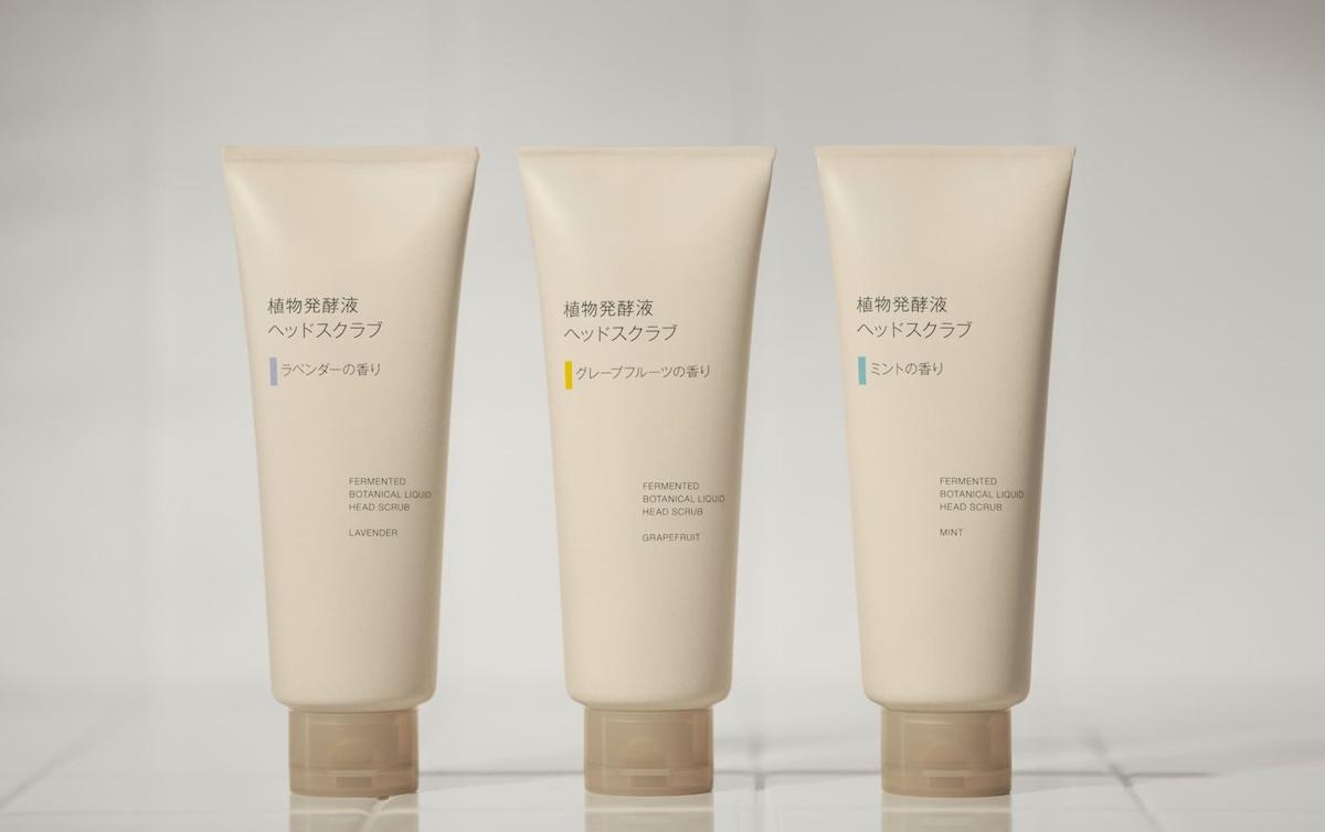 wwd_jp's tweet photo. 「無印良品」が頭皮用ヘアケア用品を発売　植物発酵液配合でシャンプー前に使用
https://t.co/gztteTQ0bA https://t.co/jfiCL7IdJj