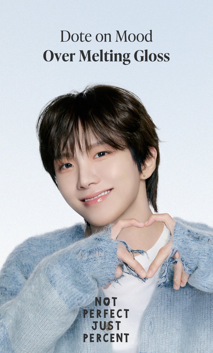 ChroniclesWH's tweet photo. 你穿着针织衫咬手指露出这么勾引人的表情分明就是我又骚又纯的小妈妈 https://t.co/FPqR9l9tps