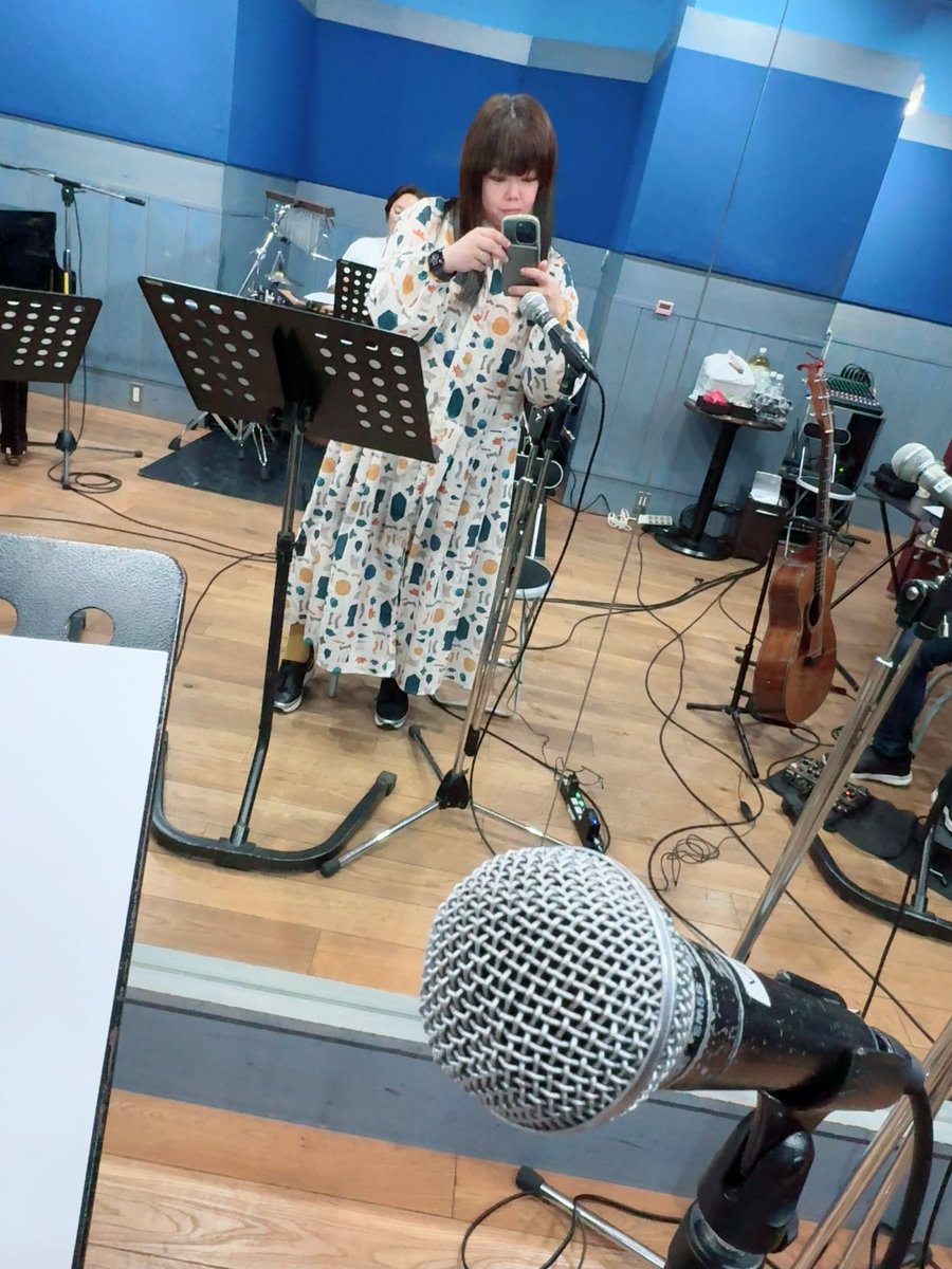 rino_CooRie_作詞家うらん tweet media