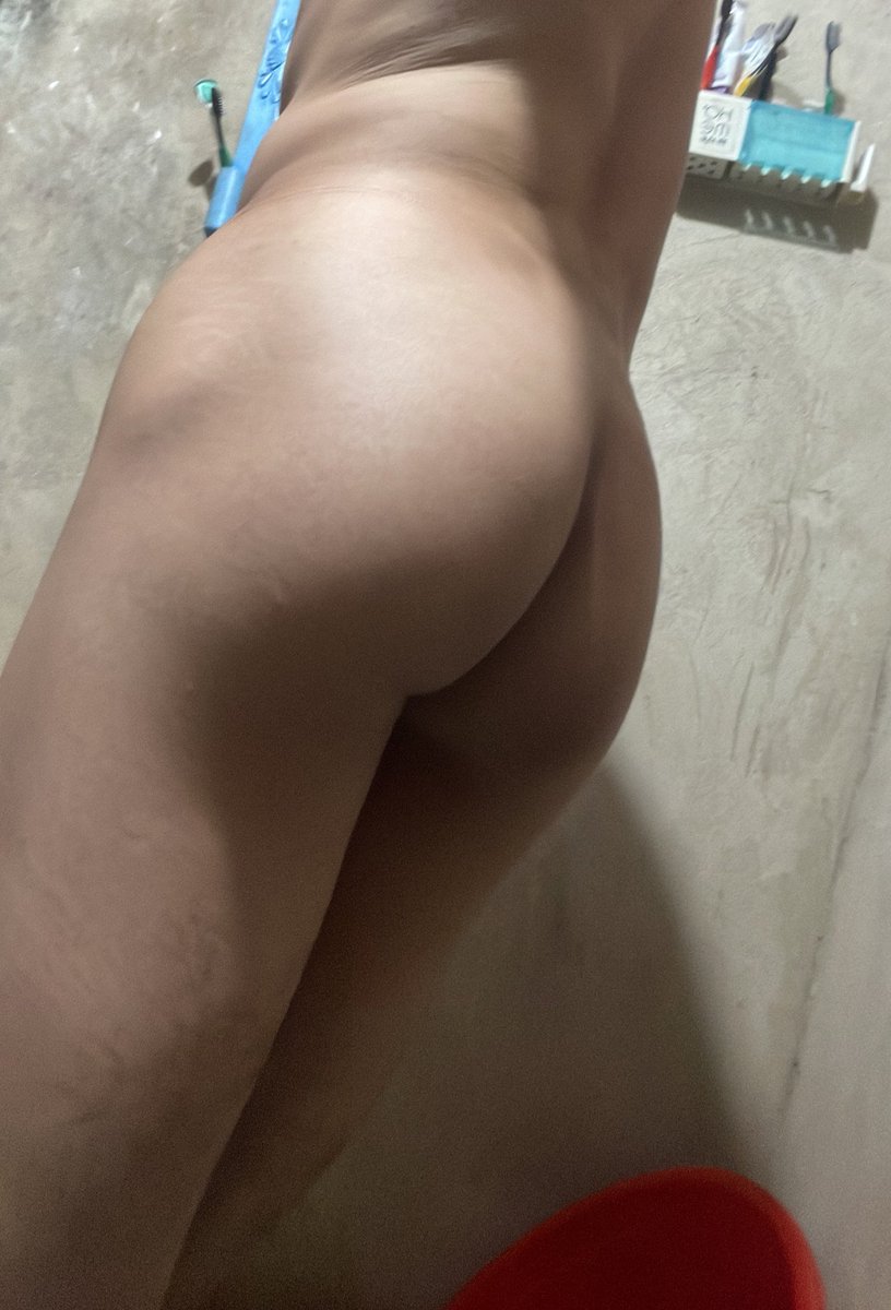 Tắm cùng em được ko