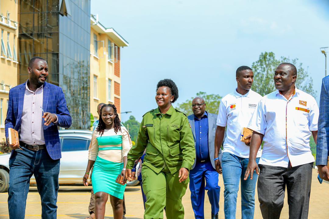 UtcBushenyi's tweet photo. Progress is steady and morale is high in our ongoing Patriotism Training 🇺🇬. Proud of the commitment and discipline so far!  We thank @Commissioer Hellen Seku and @Brig.Gen. Rukundo Justus for sharing with us on their wisdom #Patriotism #UTCBushenyi https://t.co/opK3mH4vNy