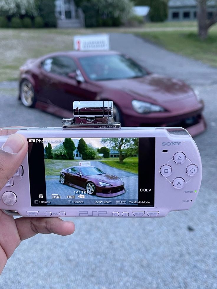 PlayStalgiaX's tweet photo. The PSP did everything https://t.co/UR8OpTGQtt