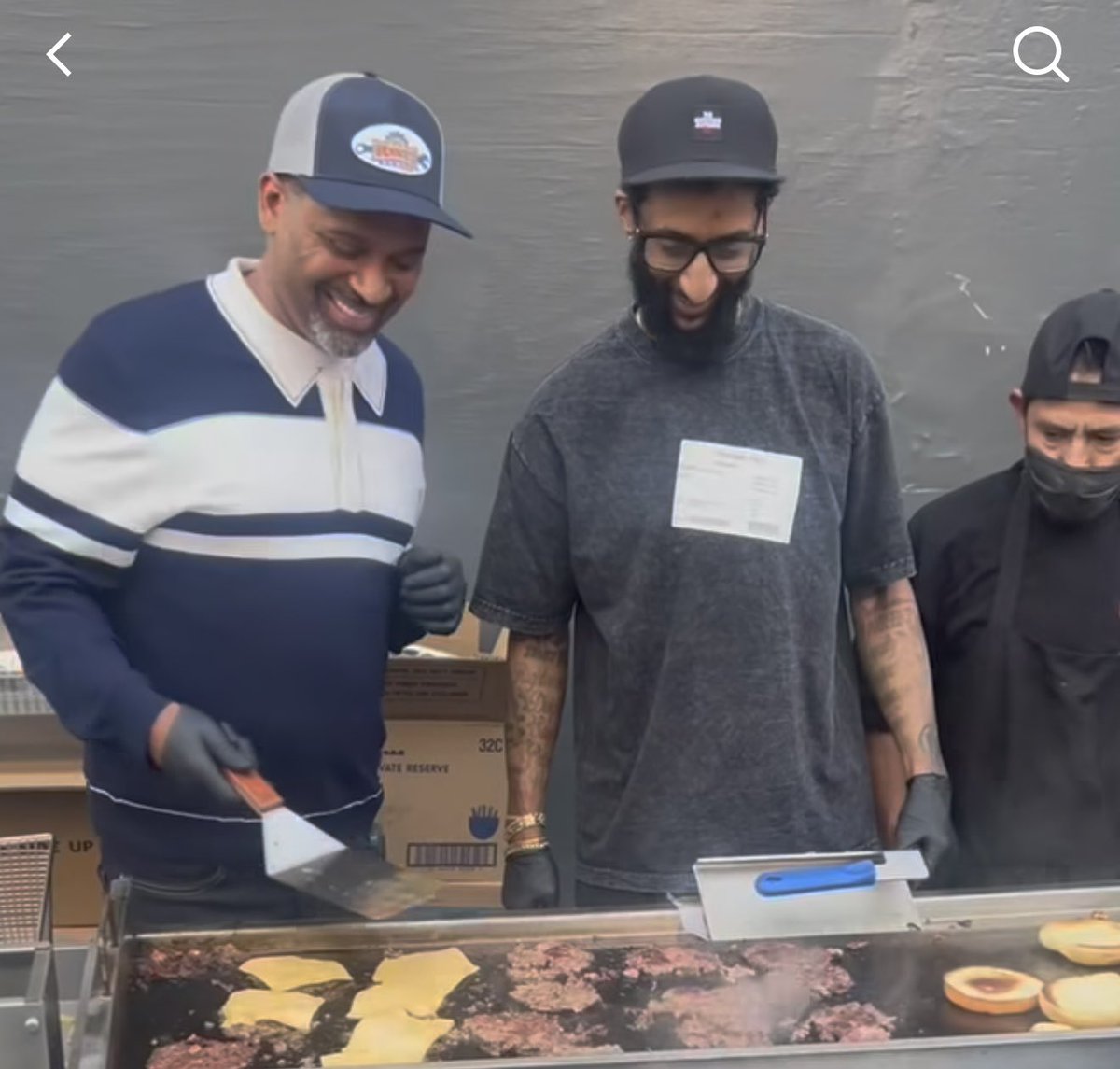 Every celebrity cooks at the Marathon Burger. lol