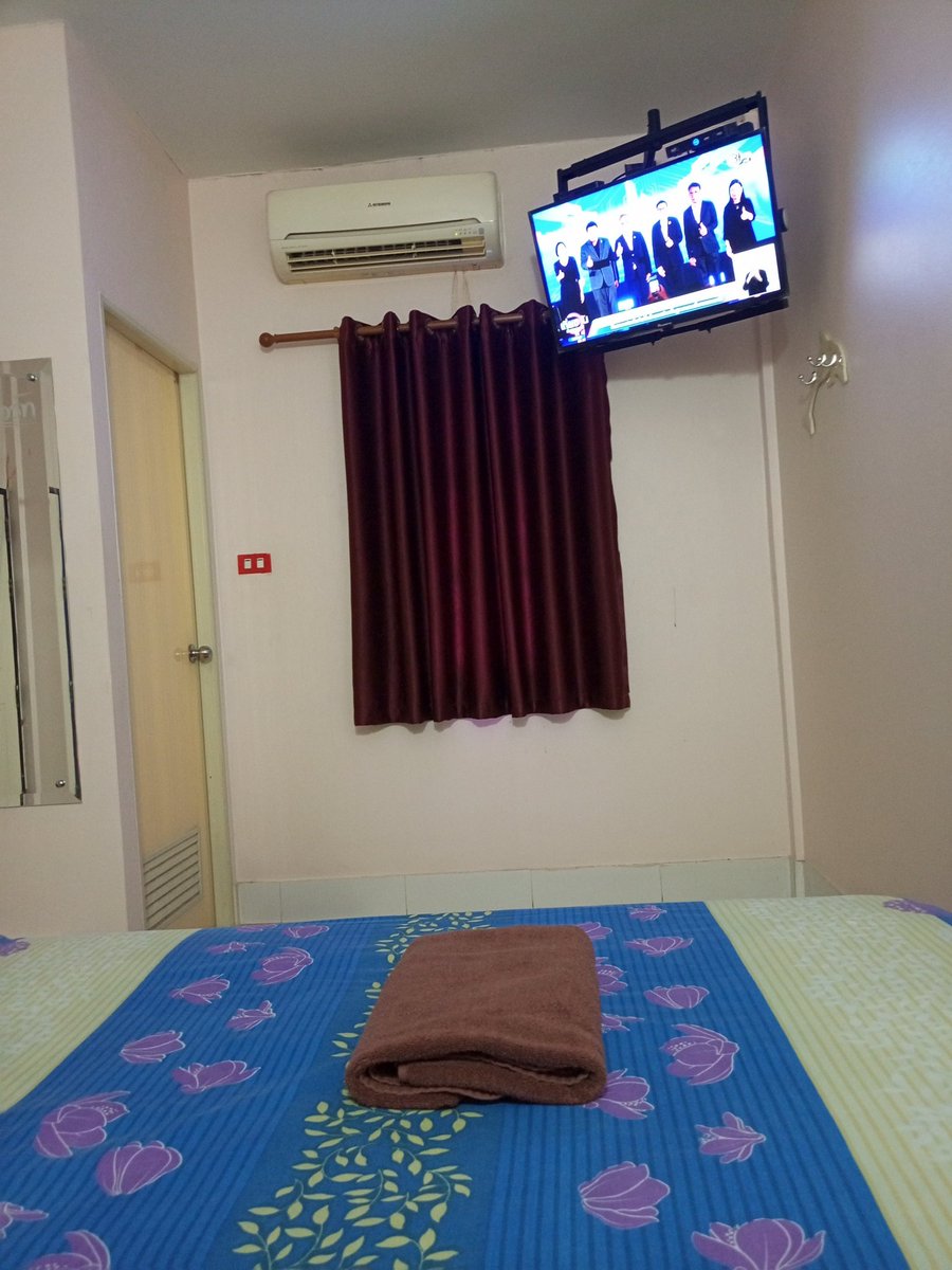 คู่ไม่แลกคับ tweet media