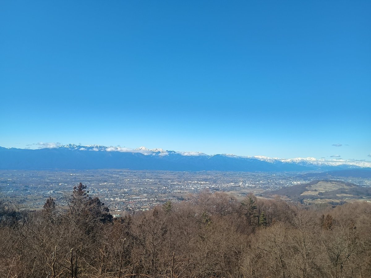 lain_FFXIV's tweet photo. すごく…高いです🏔️ https://t.co/Dpte02tpmL