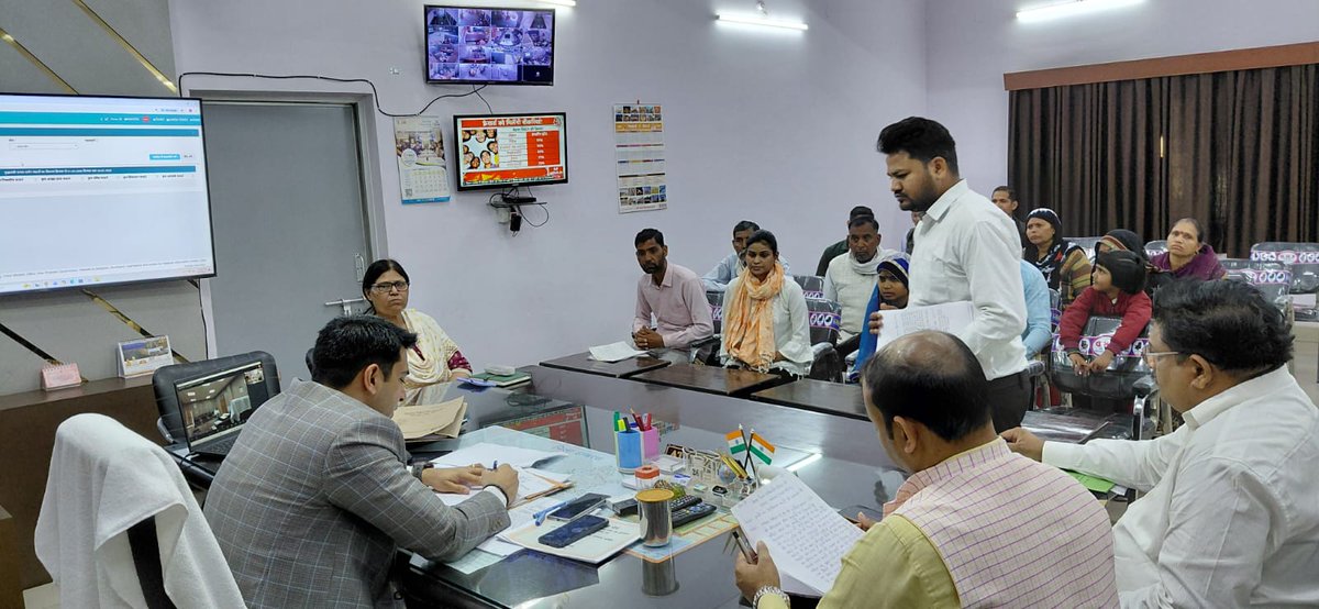 DM Hathras tweet media