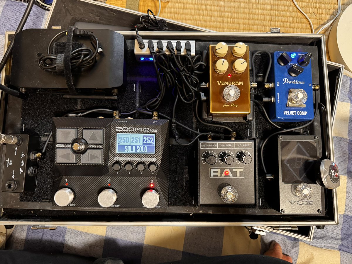 サブ‼️ギタボ用ボード完成✨ RAT2を1959に替えるかも⁉️ 基本はコレで