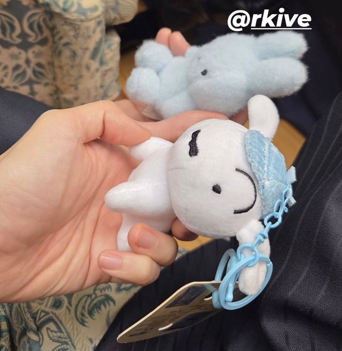 so namjoon casually carries around a bunny plushie keychain... bunny... a bunny... hmm reminds me of someone... hmm namkook real😚