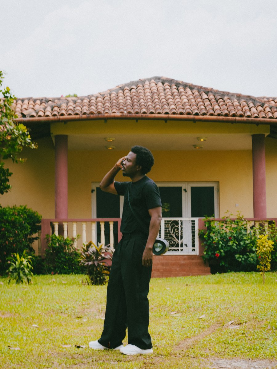 SamiOmoh's tweet photo. your tender mercy is all I see o https://t.co/rlcUTpwWaB