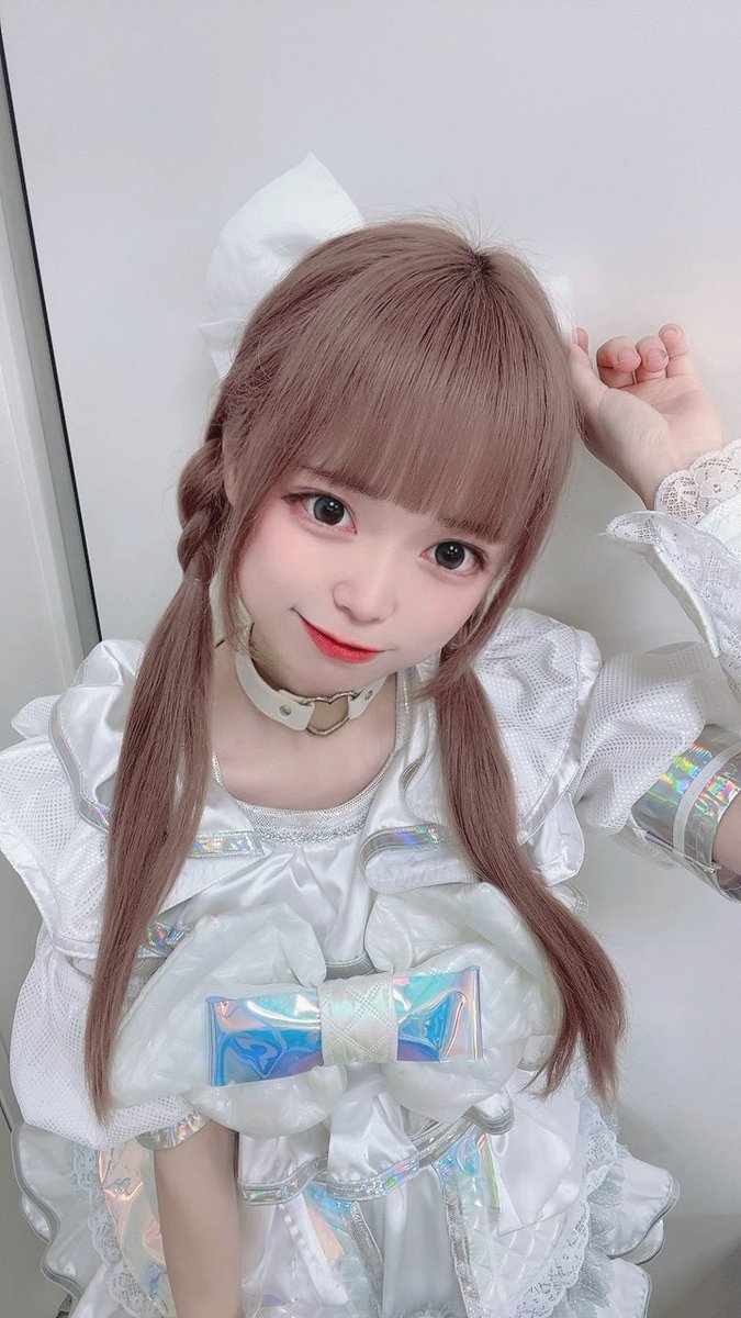 こんきゃるるん💓🤍
今日の中国語講座お届けします✨☀️

我爱你🫶

↑これどういう意味だと思う🤔