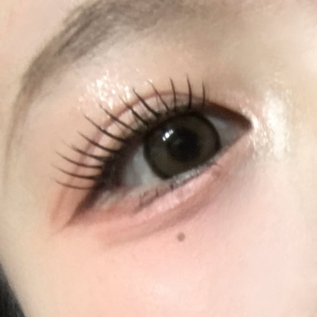 nong2_td's tweet photo. 속늰썹이 살짝 아싑지만? 오늘 화장 마음애 드네예^-^ https://t.co/bClyfZ4zUS