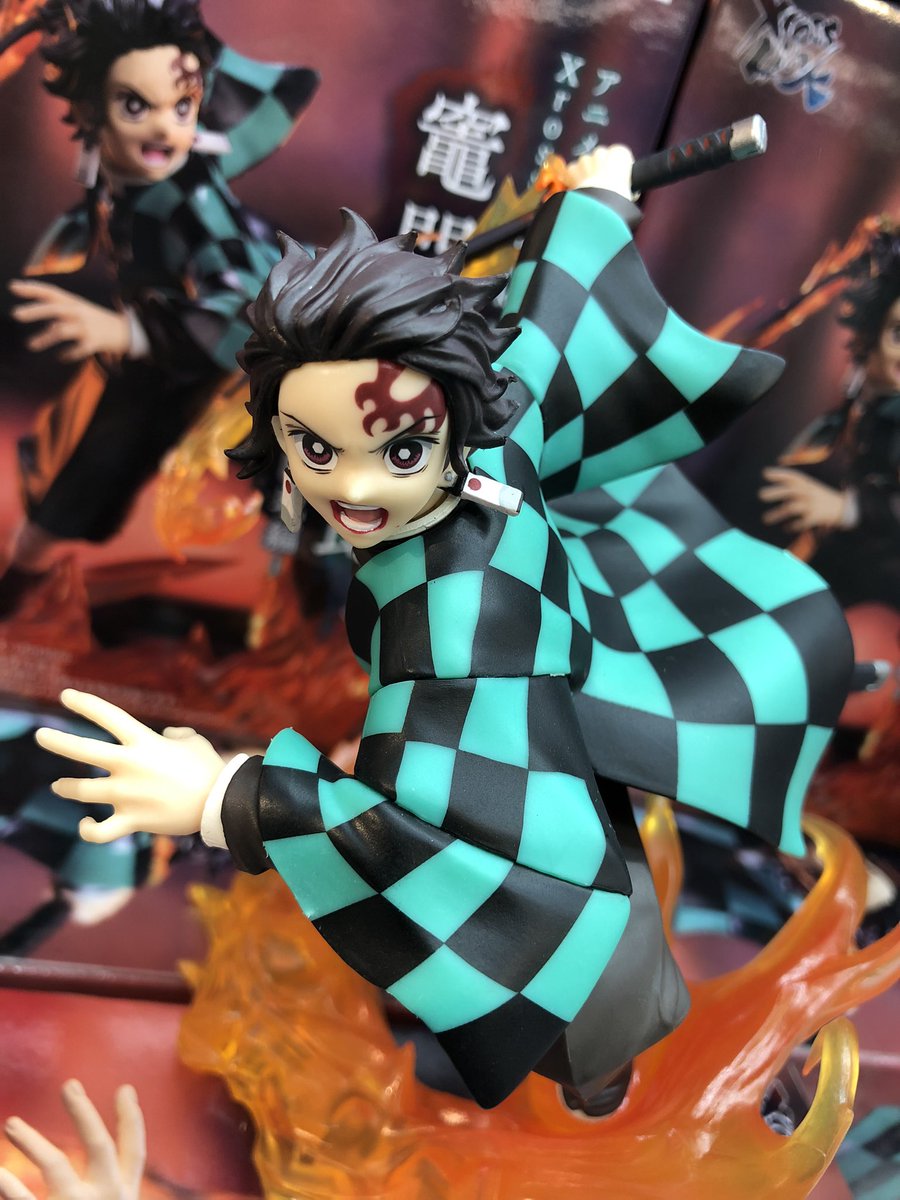 👾アミューズ👾 鬼滅の刃XrossLinkフィギュア 猗窩座・竈門炭治郎