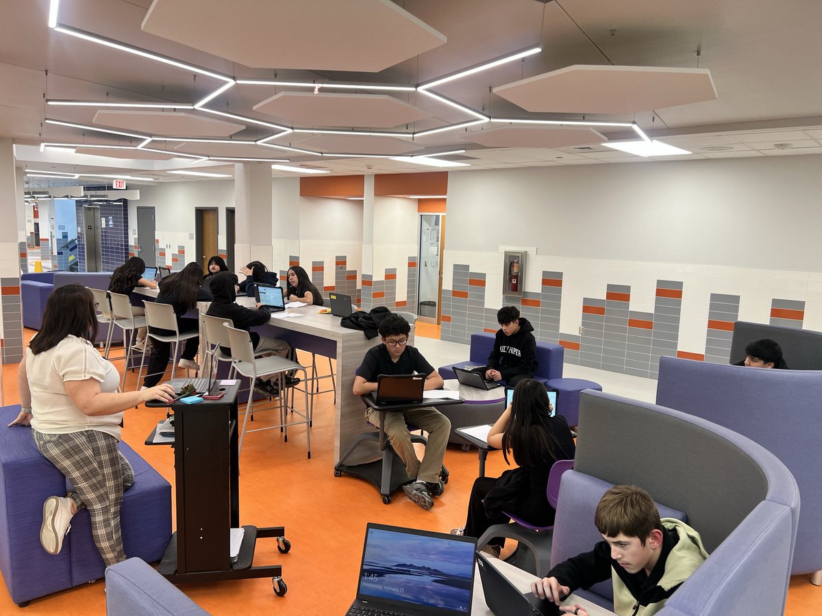 Gabriela Elliott tweet media