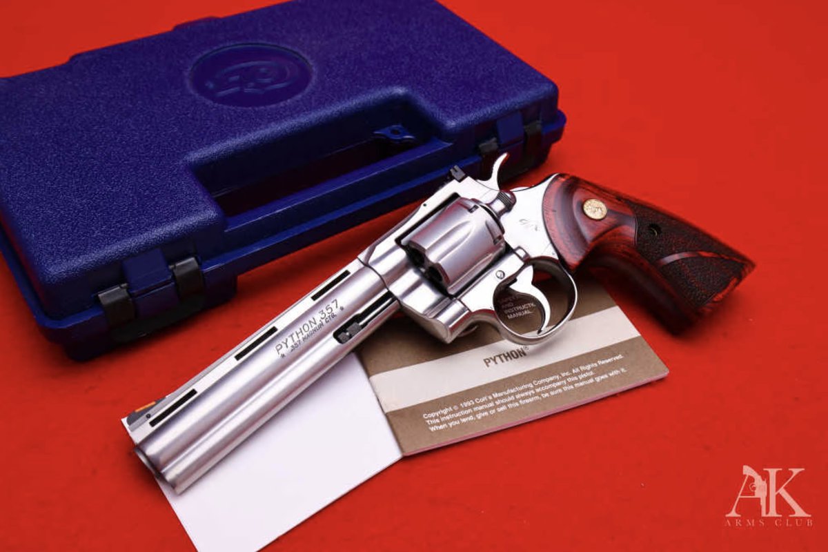 GunBroker's tweet photo. 🔥 1994 Colt Python 6" .357 — Factory Stainless
Classic vent rib, fluted cylinder, ships with correct Colt case.
🔗 See it here: https://t.co/zW8s0h4rfZ
💬 Stainless or blued — which Python is the real classic?
#ColtPython #WheelgunWednesday #Gunsdaily https://t.co/pqmPRNlppa