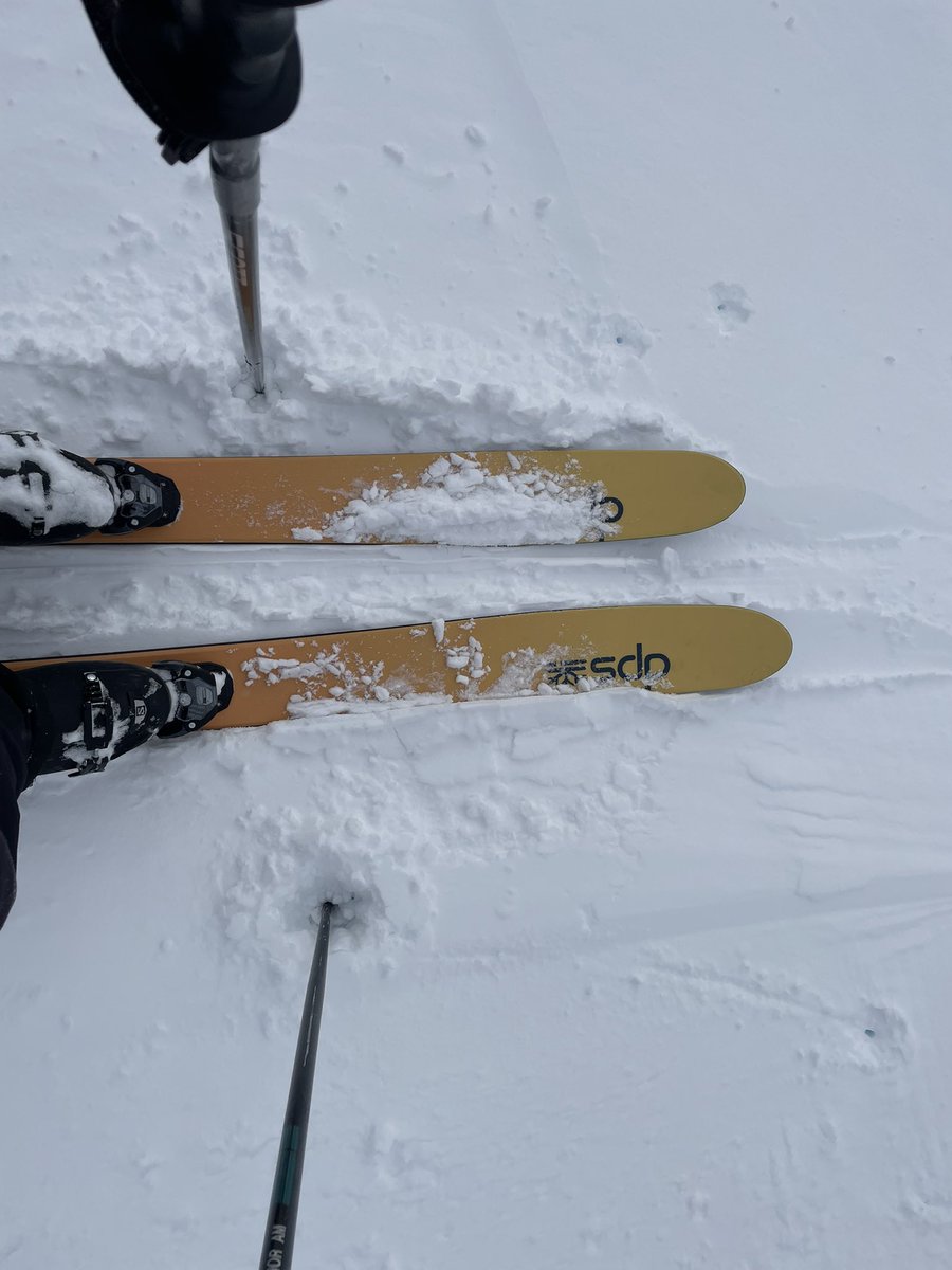LeeEngvall's tweet photo. Day 17, Silver Mountain Resort, Kellogg, Idaho. Knocked off a new state and a new resort.
#PowderAlliance
#BigGuySkiing
#Skiing https://t.co/NS26TZ70V1