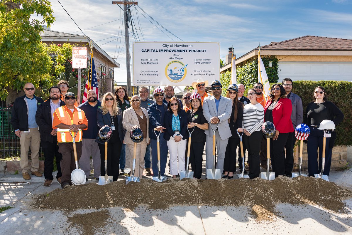 Hawthorne, CA tweet media