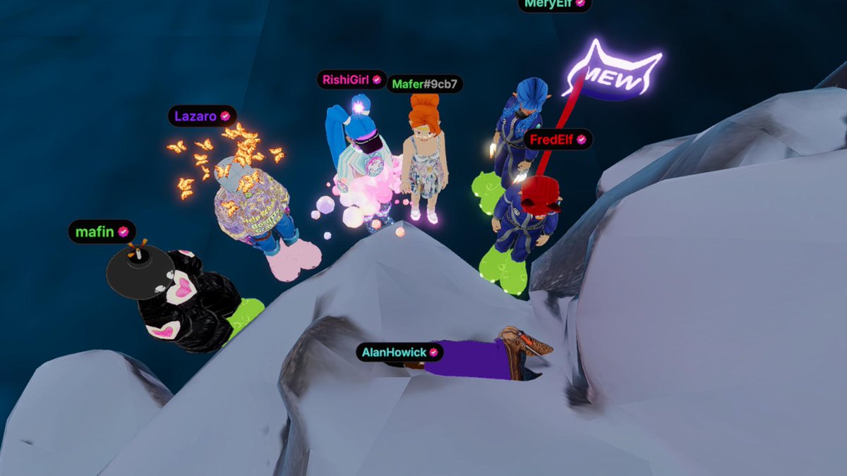 Alan Howick In Decentraland tweet media